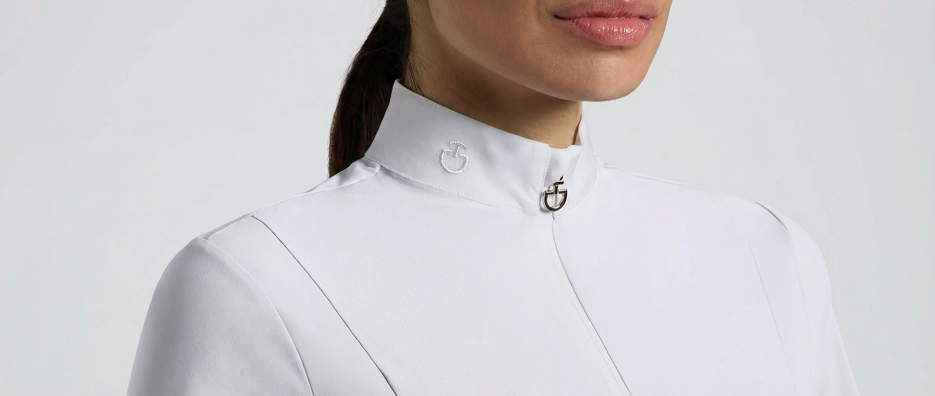 Women's Tops & Show Shirts