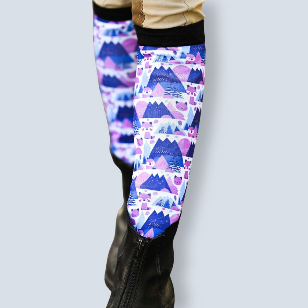 Dreamers & Schemers Foxy Flurries Younth Pair & a Spare Socks-3